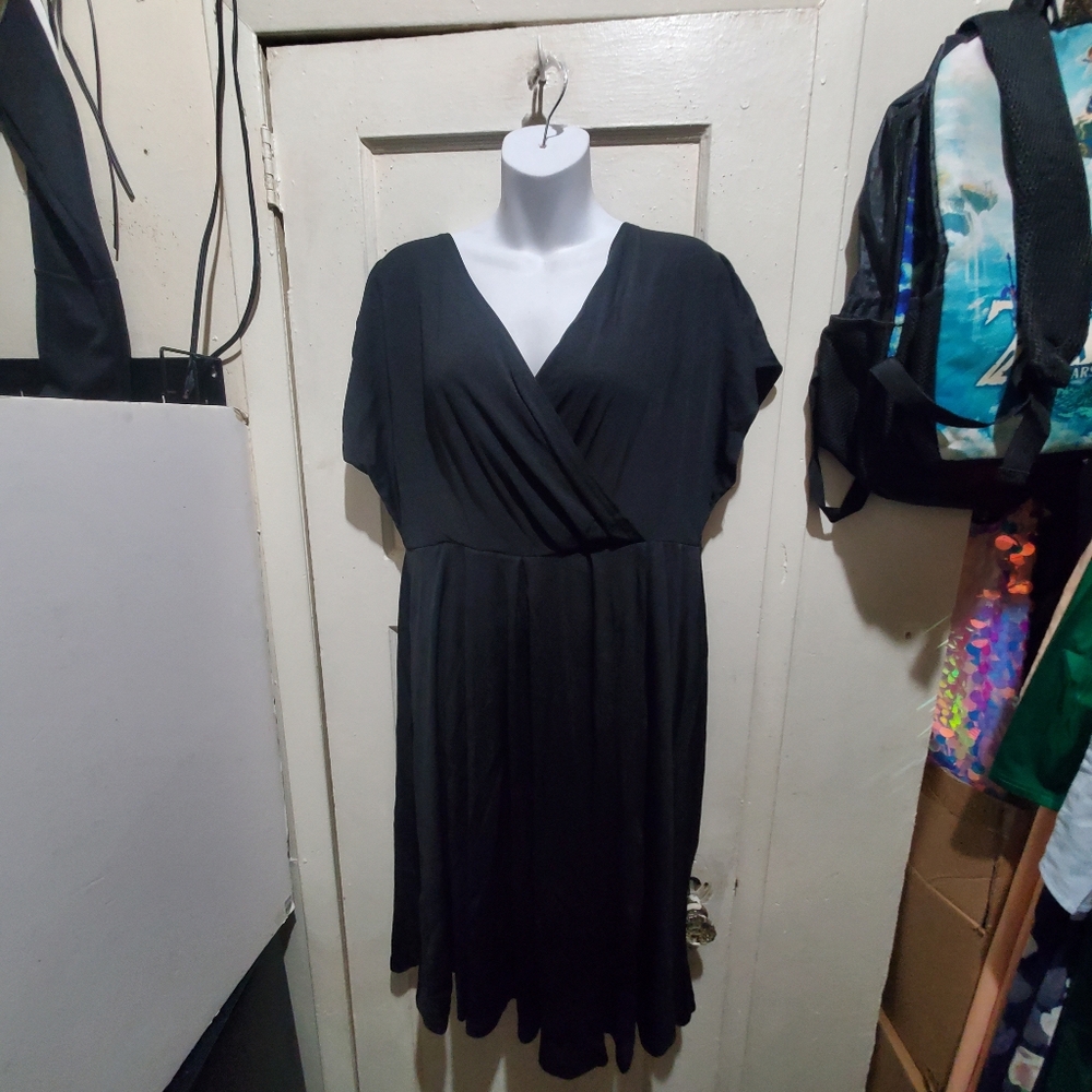 Women's dress Size L